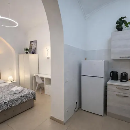 Apartment Colosseo 1 Min Metro Vittorio Emanuele *
